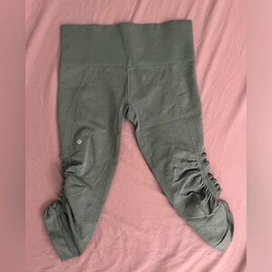 Lululemon In The Flow Crops